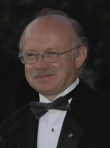 Caregiver, cyber breach blogger, estate planning evangelist, keynote speaker, global graphic arts thought leader.