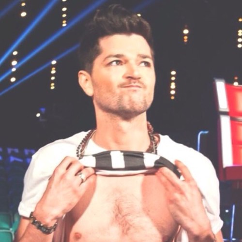 The Script, Danny and Ben follow my other acct which is @mmgsawal. Made this acct to support the lads in voting.