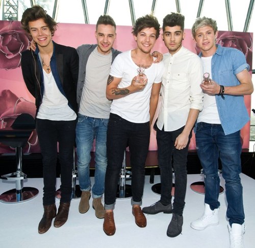 please follow @HarrysAssCraic and ill follow you back on all accounts | stay swaggy y'all