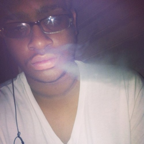 I am who i am and aint bitch gone change it!!!