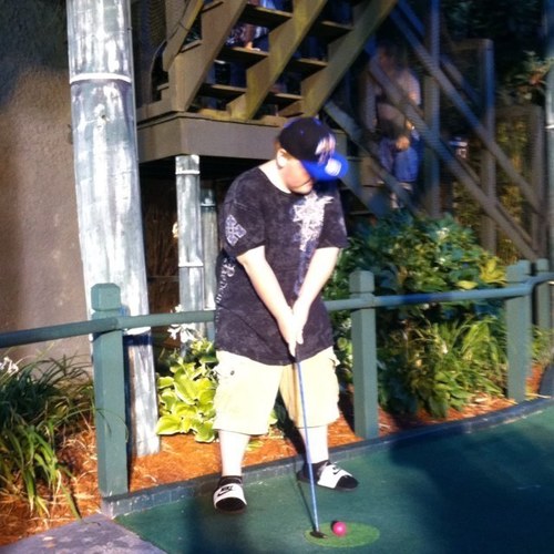 gunner_conn69's profile picture. 