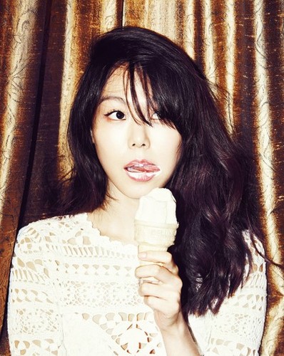 170cm/49kg/820301/모델,배우 김민희봇입니다/I am not real KimMinhee / 진짜 김민희님 아닙니다 또한 유저와 아무런 관계도 없습니다