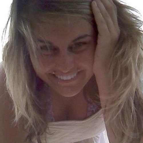 Tazay92's profile picture. Sweet fun lovin small town country girl.