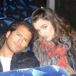 Amo a mi Idola @Isacastillo7 Ella es lo ams lindo de la vida♥ Siempre va hacer:) Mi idola....♥ Dios la bendiga Isabellatica hace mucho Tiempo. I Love You♥