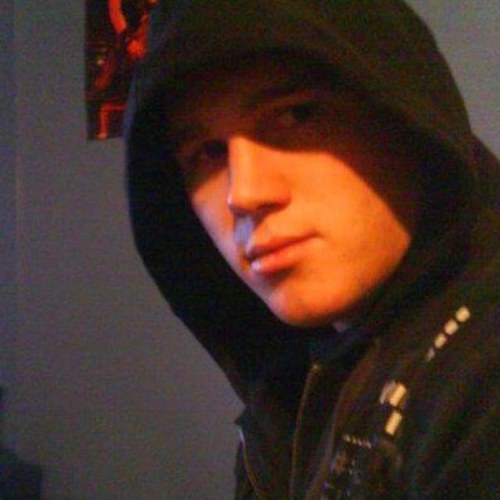 darkershayne's profile picture. Follow me and i'll follow back :)!! Love Heavy Metal! @XxnatnatA mine stay away! Xbox gamertag - Aracen