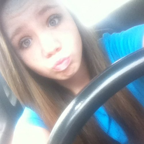 Heyy! Kaitlin here!(: first kiss was today!