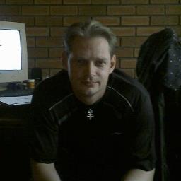 Fantasy art, horror art, game development, writing and more. That's the genre I have come to love. Two many artist to mention that inspired me.