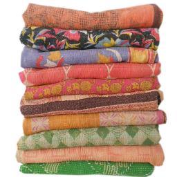 by I LOVE - Vintage Sari Quilts uit India. Uniek! Authentiek! & Handmade * Webshop * Wholesale * Shop-in-Shop Woonfabriek A'dam *