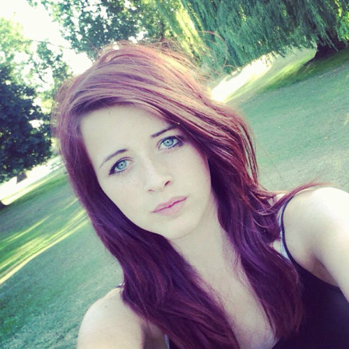 AlexBrady20's profile picture. snapchat: alexbradyxo    instagram: @alexbradyxo       bbm: 75FEEB88