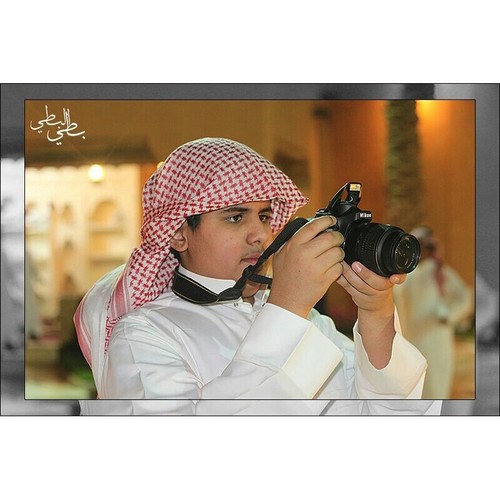 الاسم فيصل الصمعاني ابو عبدالله طالب في مدرسه شعبه لتحفيظ القران