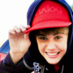14. My Idol is the one who taught me to say Never Say Never, to pursue my dreams to not let them go easily and believe in them. I love you @justinbieber.