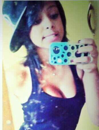 *Odiar sem conheçer é ter inveja sem adimitir u.u ' 
Louca,priguiçosa,amiga,feliz,#Sagitariana,sua perdição♪   ♥
