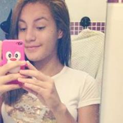 Instagram @giaraujo123