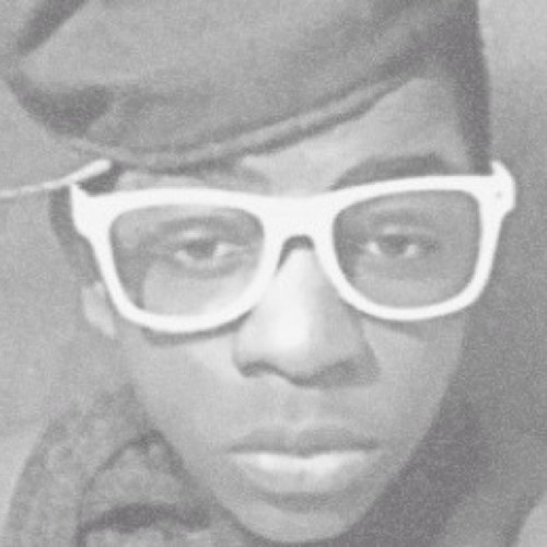Pop R&b artist.