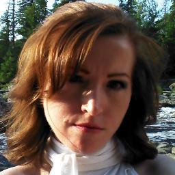 Former journalist, forever poet, current domestic goddess and new mom.
