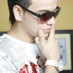 Cantante, Compositor, Arreglista, Actor Jefe en Zoe Company #04141941804 contacto manager