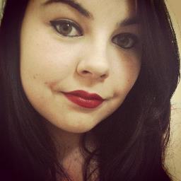 de_night_club's profile picture. Aspirante a economista.
.Well I'll confess all of my  sins after several large gins.
Tradutora dos sites @StewartBrasil e @jrathbonesource