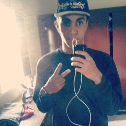André, 18, mineiro, vida loka -sqn  http://t.co/MntS9FexJJ ,   http://t.co/QInJ6tpeSF  http://t.co/sLh7fVadSF