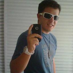 “Eu, Javé, chamei você para a justiça, tomei-o pela mão, e lhe dei forma, e o coloquei como aliança de um povo e luz para as nações“ Isaías 42, 6