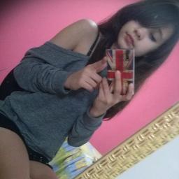 Amo black veil brides! é a minha banda favorita!amo o andy ele é o meu herói! eu tambem adoro o batman!