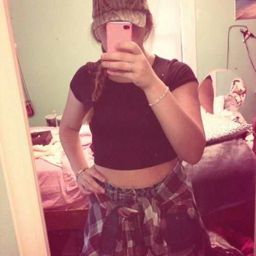 College freshman. West Virginia. My friends call me princess. And I like my men like I like my tea sweet, strong and southern.