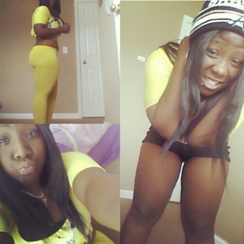 YES I AM That Thuggin Ass Bishh That Youu Hoes Envy ,PSSHH Thuggin ((PCC))#PINK OF CKOURSE #Aries ? Blaa FOLLOW #PINK CKITYY BIT B^LATT