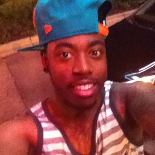 21, cool , inked , n bout my money . Follow me