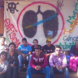 A un gran corazon, ninguna
ingratitud lo cierra,
ninguna indiferencia
lo cansa
