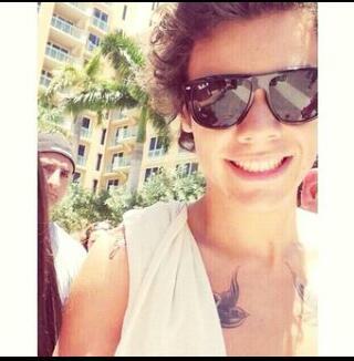 ZarryMeAtSix Profile Picture