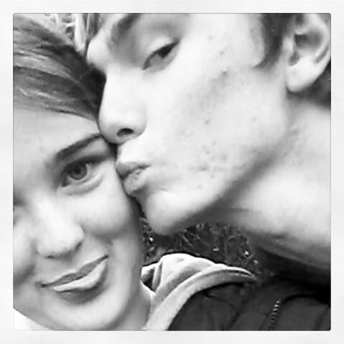 Seeewwaaa's profile picture. hey my name is Sarah, I'm 17 and im a kiwi. I compete horses and I live life to the max. hit me up 3