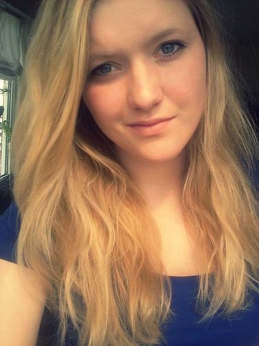 lauraaxx17's profile picture. proмιѕe мe yoυ'll αlwαyѕ reмeмвer
yoυ're вrαver тнαɴ yoυ вelιeve,
ѕтroɴɢer тнαɴ yoυ ѕeeм,
ѕмαrтer тнαɴ yoυ тнιɴĸ
αɴd loved мore тнαɴ yoυ ĸɴow