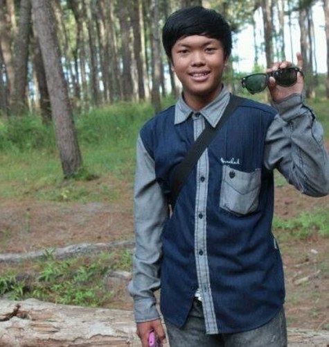 Nothing Is Imposible!!!              XIITKJA'SKENDAbjm.  Follow my tweet'my foolback(panda sipit)