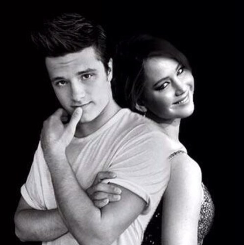 TheMockingGames's profile picture. The fanboy life is at least as hard as the fangirl life , parttime being gay because of finnick peeta and gale , full time hetero because of katniss
