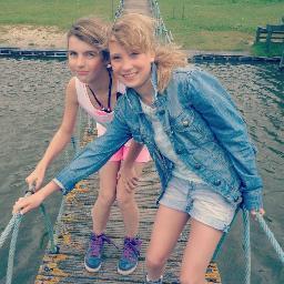EllyWebshowxoxo's profile picture. Eva Kelly BFF, 13 year old, bestfriends, hvjj♡