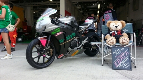 team_ebata's profile picture. 鈴鹿8時間耐久レースを中心に、神奈川で活動するレーシングチーム「チームエバタ」がツイッターも始めちゃいました！初心者ですがよろしくお願いします！