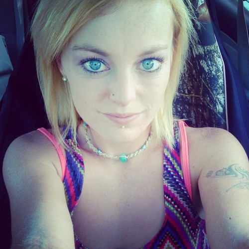 Hey my name is Missy.. I have 2 beautiful children, boy: Gabriel and girl: Jocelynn. I am 23 yrs old and love to have fun.. anything else ask!