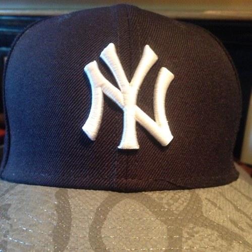 leezus68's profile picture. 