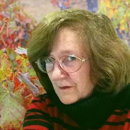 Je joue du violoncelle, je joue au bridge, je lis et j'écris. Et mon site : https://t.co/zr13XIYwka