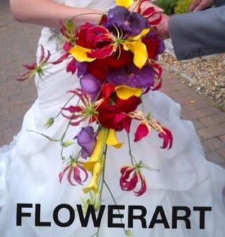 Bespoke Florist at Willow Farm Equestrian, Faversham. Tel: 01795 539759 (Tues-Sun 10am - 5pm)