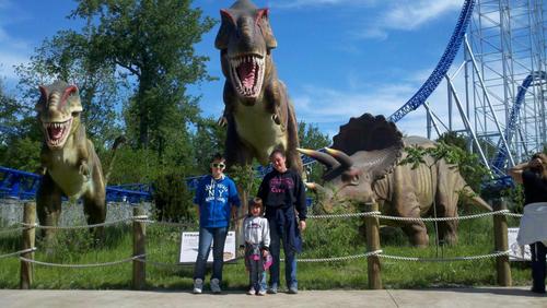 Eddy_Katelyn's profile picture. ummm follow me and you can get to me pretty quick :/