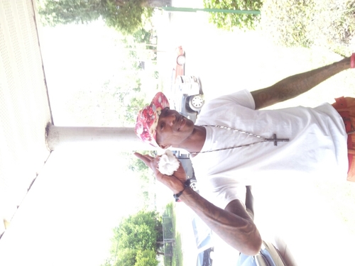 tunchii lee biih,hoodst@r Anthem_e.b.e paper chasa re@dy