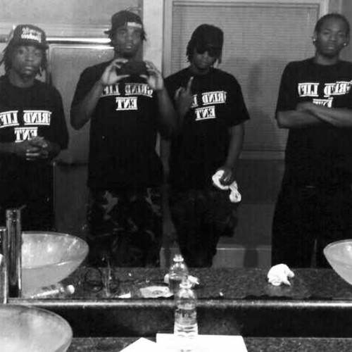 Young Faces of America..NO FEAR ONLY AMBITION-2PAC @Cj_grindlife @BainesJeremy @ghost_grindLife @chrisbaines1