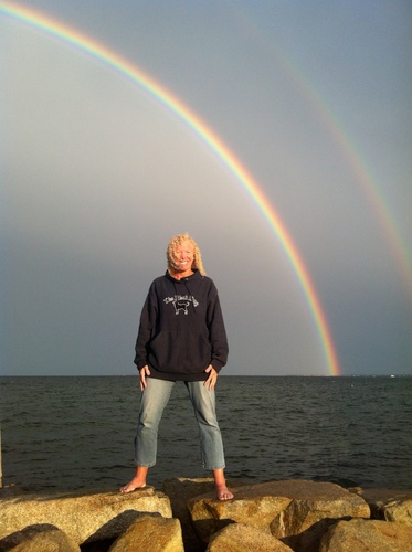 Mom, Christian, Marathoner, Gardener, Ocean goer, Reader, Chocolate lover, Disney Fan, Author of  Vineyard Romances