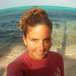 Marine Biologist. Tweets are my own. #Corals #CoralDisease #SciComm #MarinePolicy #Cetaceans #IUUFishing