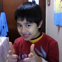 soy amante  de Transformers y me encanta sonreir als cámaras..