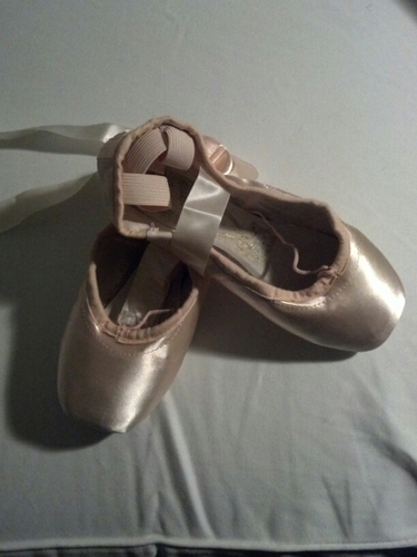 LoKnows's profile picture. Marketer | Strategist | Entrepreneur | Amateur Foodie | Fan of All Things Dance