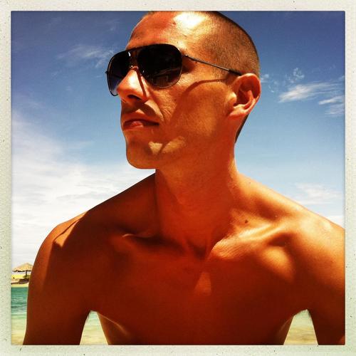 Divegypsy's profile picture. Full time lover of life, traveller, photographer & dive instructor