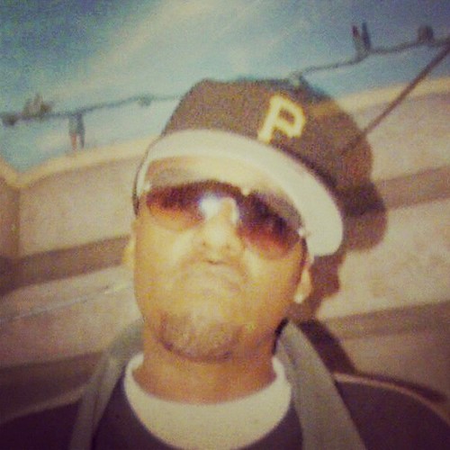{RealEst} 
{BiG-Dog STATUS} {K¥ng Shi¥}  IG@krownmekng
