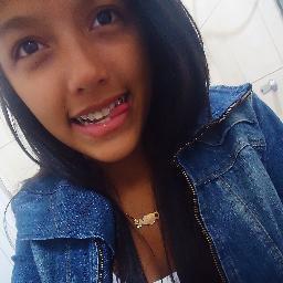Eu te amo tanto, você sabe que esse amor é tanto que em mim não cabe  .. (88* Guui3