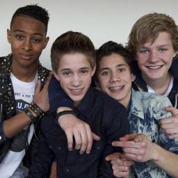BE STRONG MAINIACS ♥♥